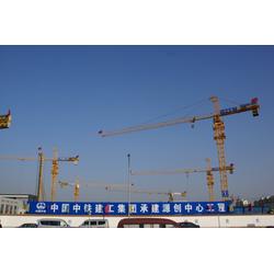 等離子電視與塔機(jī)租賃 促進(jìn)長(zhǎng)沙商業(yè)活動(dòng)與建設(shè)的雙引擎